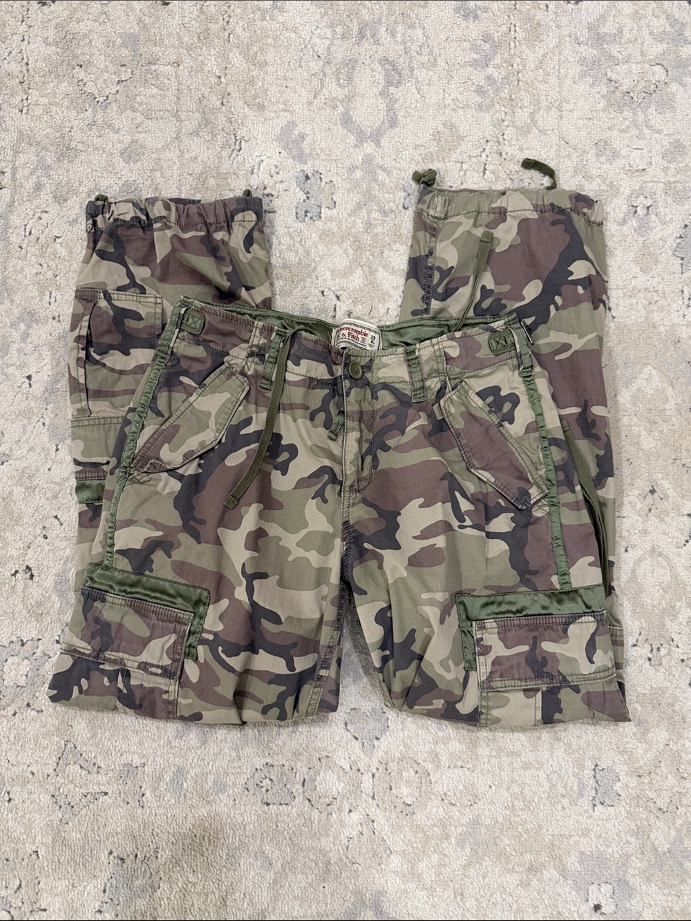 Abercrombie & Fitch Women's Camouflage Cargo Pants - Green/Brown